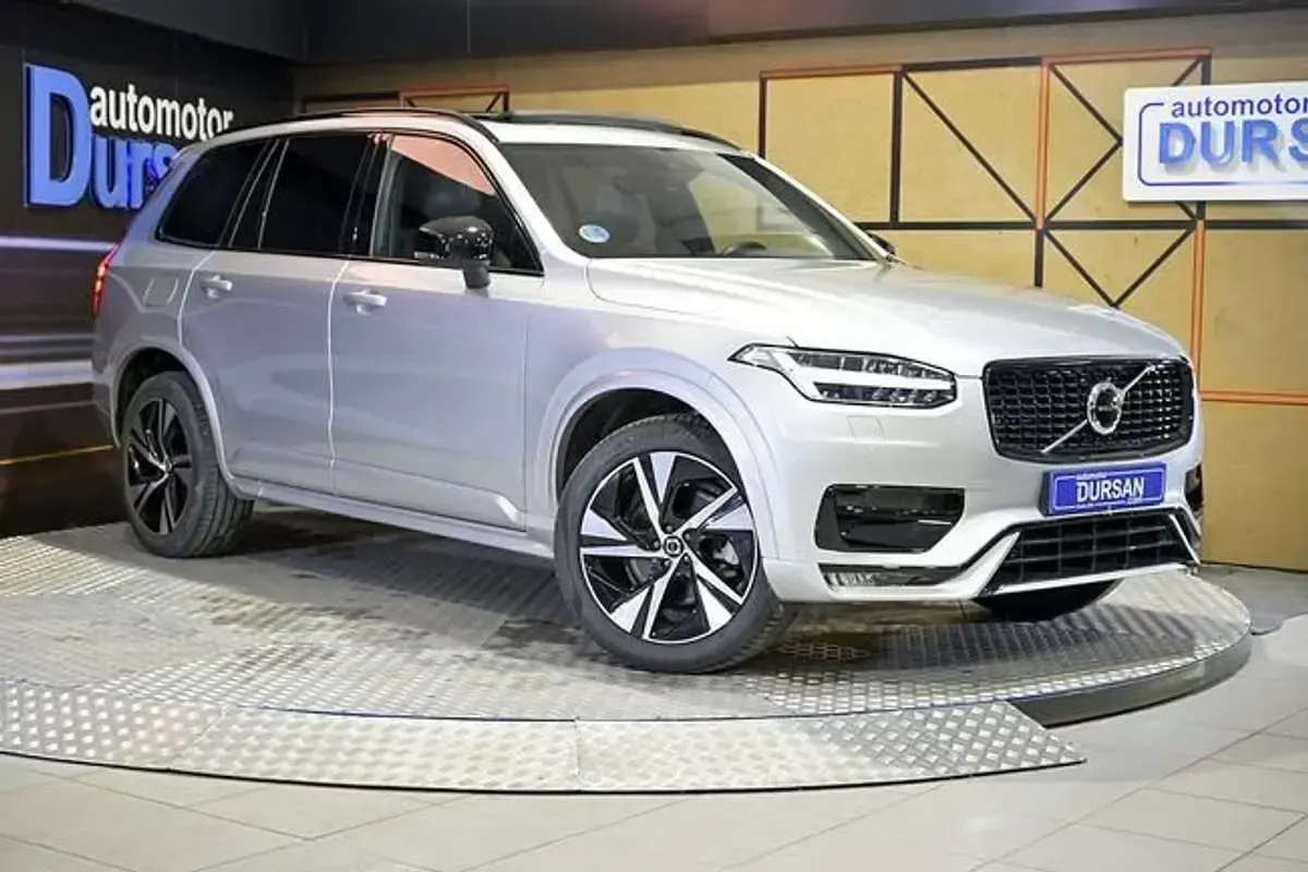 Usado Volvo XC90 R-Design 238 CV (175 kW) 2021 Gris SUV