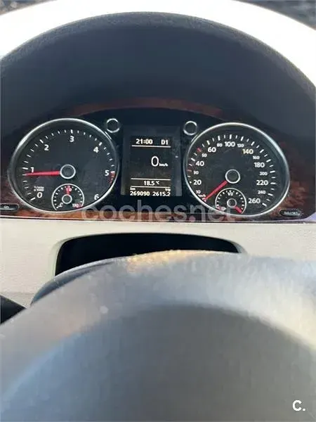 Usado VW Passat Highline 140 CV (102 kW) 2010 Negro Berlina