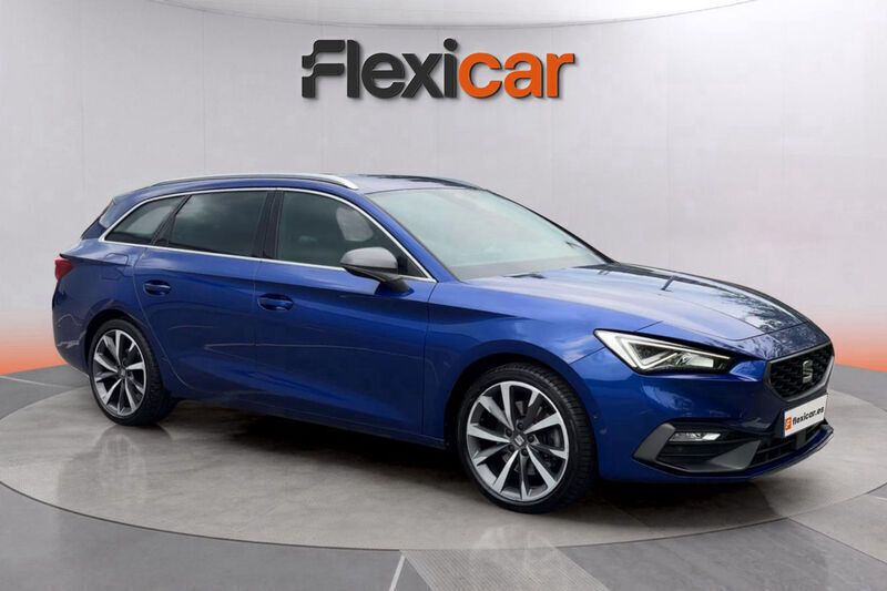 Azul Usado 2021 Seat Leon FR Familiar | 17.990 € (Un poco caro) - Imagen 1/4