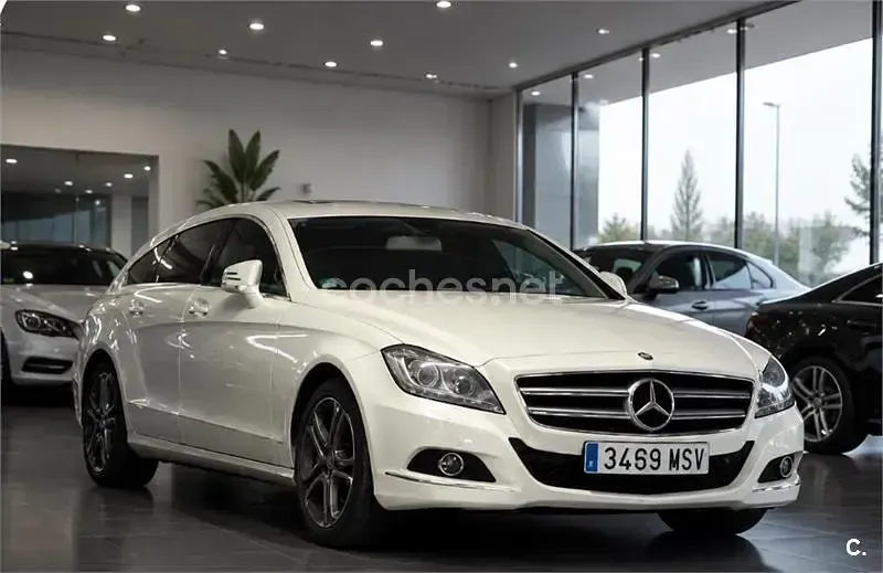 Usado Mercedes CLS250 Shooting Brake 204 CV (150 kW) 2012 Blanco Familiar