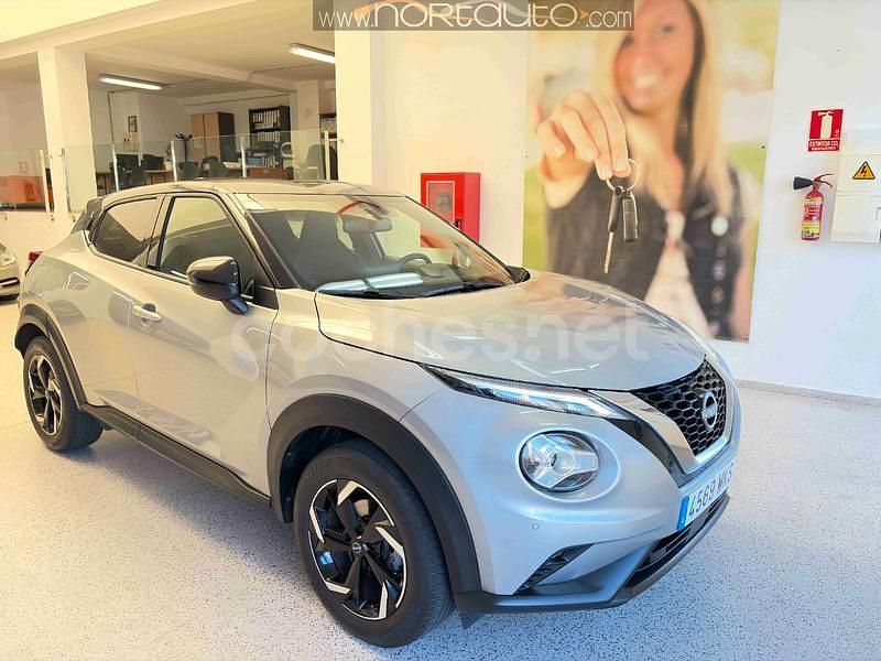 Gris / plata Usado 2023 Nissan Juke N-Connecta SUV | 18.900 € (Precio justo) - Imagen 1/4