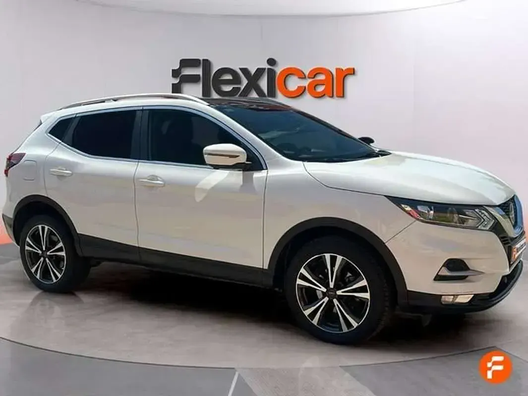 Usado Nissan Qashqai Acenta 140 CV (102 kW) 2020 Blanco SUV