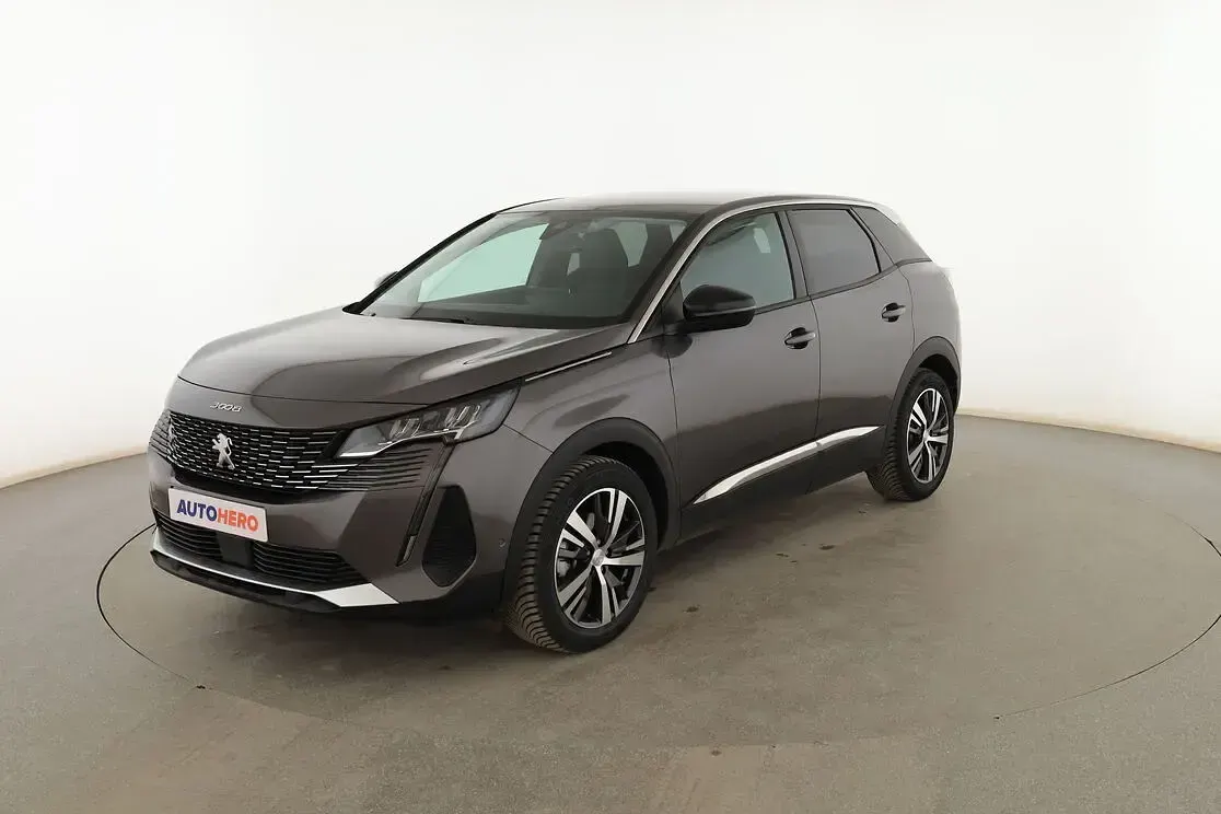 Usado Peugeot 3008 Allure 131 CV (96 kW) 2022 SUV