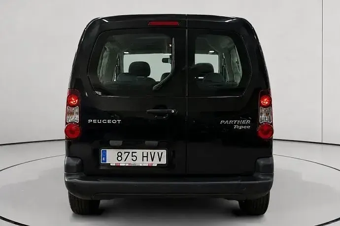Usado Peugeot Partner Tepee Access 92 CV (67 kW) 2014 Monovolumen