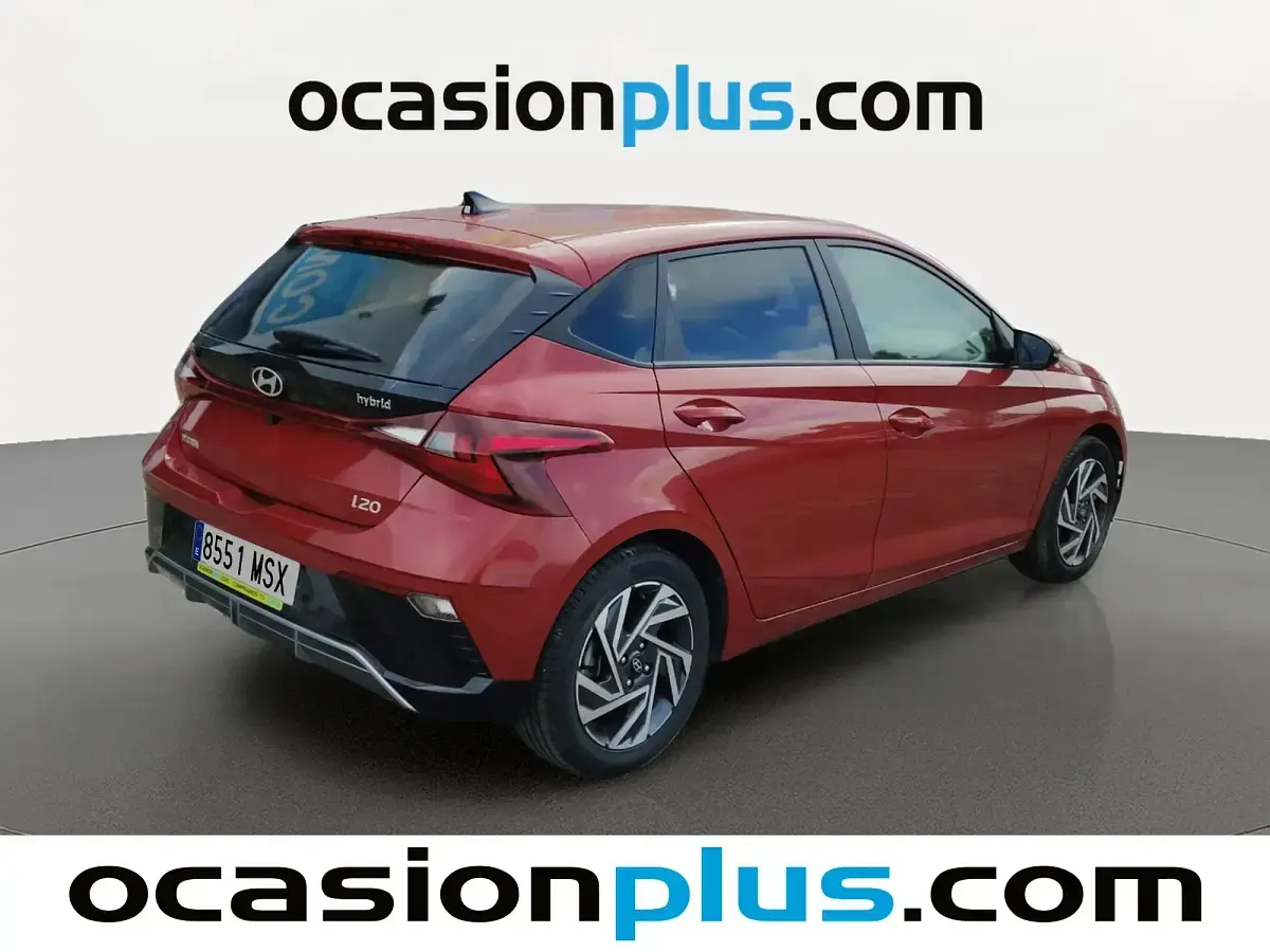 Käytetty Hyundai i20 100 HP (73 kW) 2024 Punainen Viistoperä
