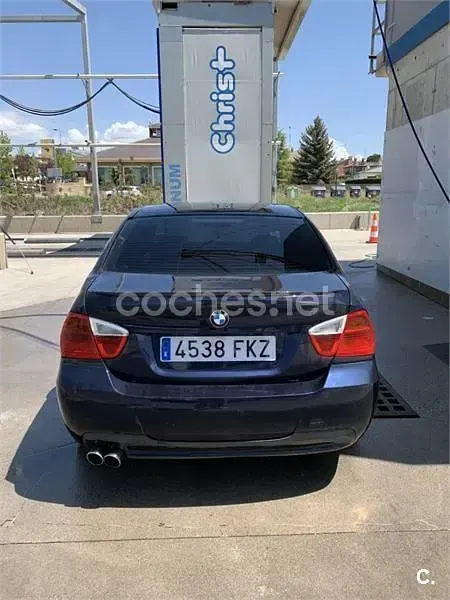 Usado BMW 320 163 CV (119 kW) 2007 Azul Berlina