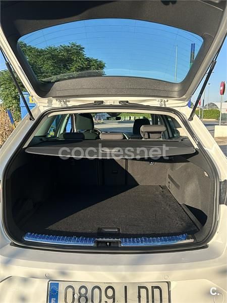 Usado Seat Leon ST Style 130 HP (95 kW) 2019 Branco Carrinha