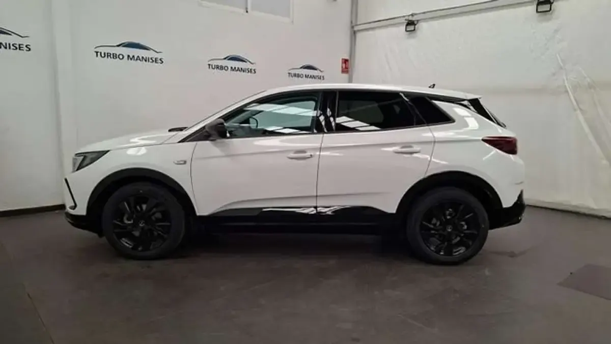 Usado Opel Grandland X 131 CV (96 kW) 2023 Blanco SUV