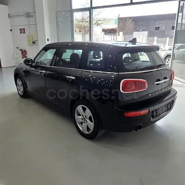 Usado Mini Clubman 116 CV (85 kW) 2020 Negro Familiar