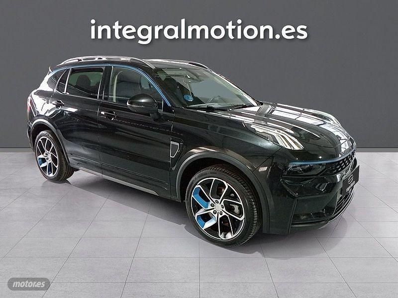 Usado Lynk & Co 01 261 CV (191 kW) 2022 Negro SUV