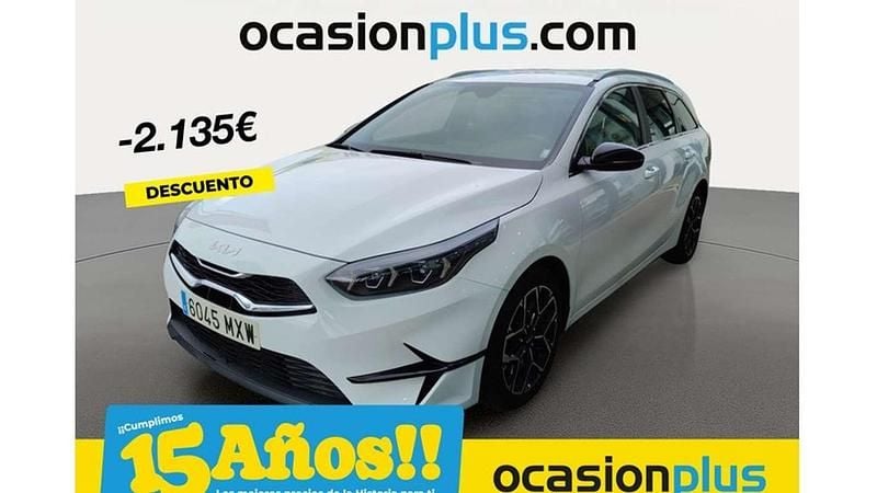 Blanco Usado 2025 Kia Ceed Style Utilitario | 20.228 € (Super precio) - Imagen 1/4
