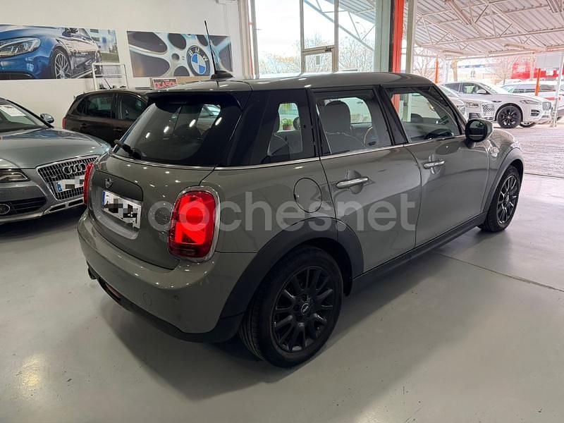 Usado Mini ONE 102 CV (75 kW) 2020 Gris / plata Utilitario