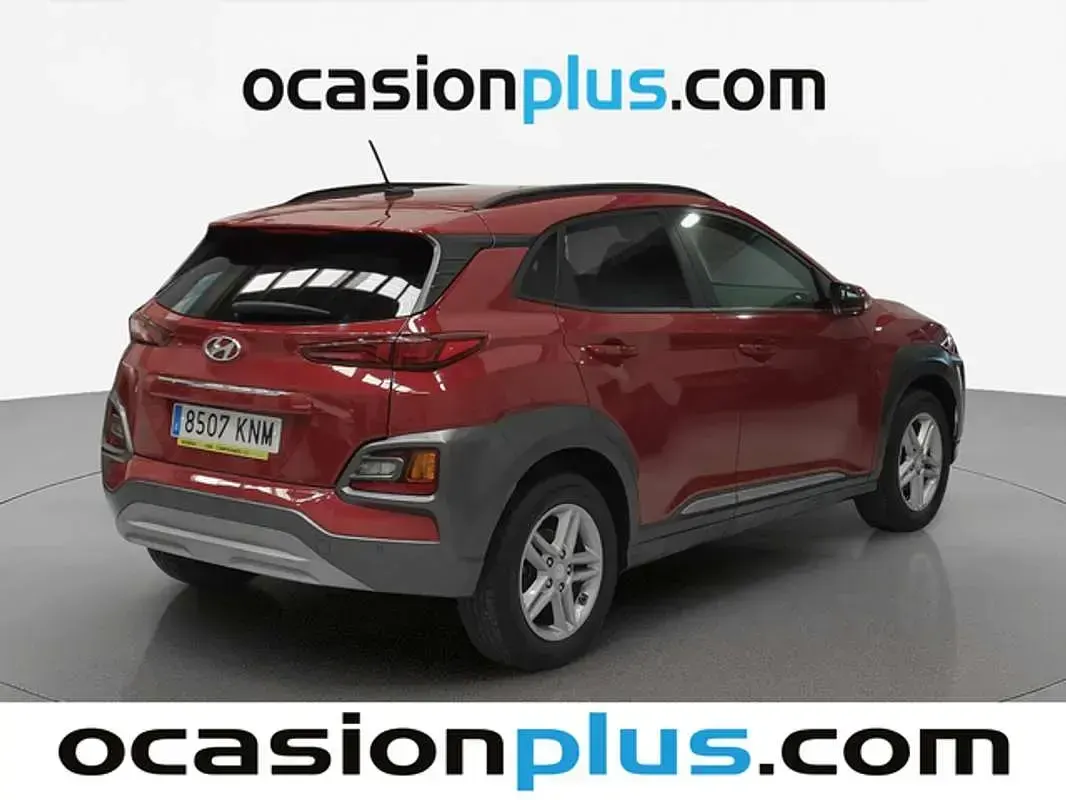 Usado Hyundai Kona 120 CV (88 kW) 2018 Rojo SUV