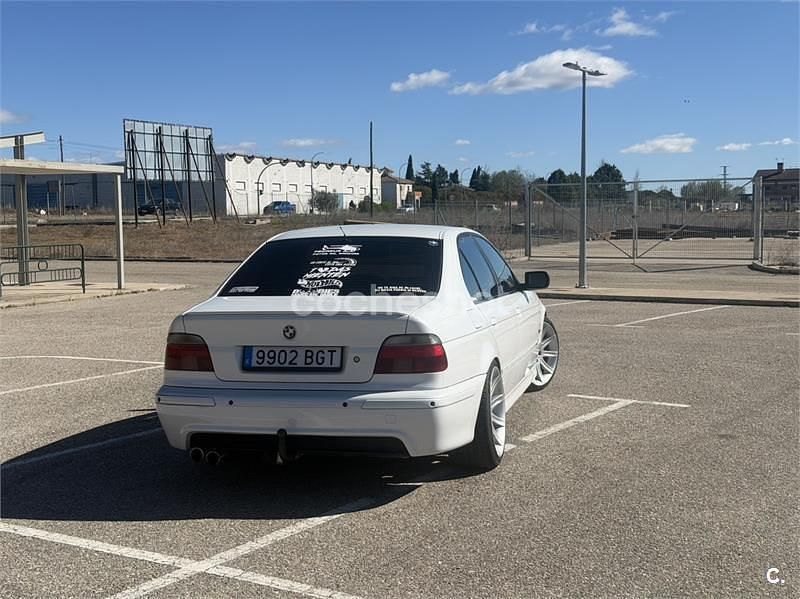 Usado BMW 530 184 CV (135 kW) 2001 Blanco Berlina
