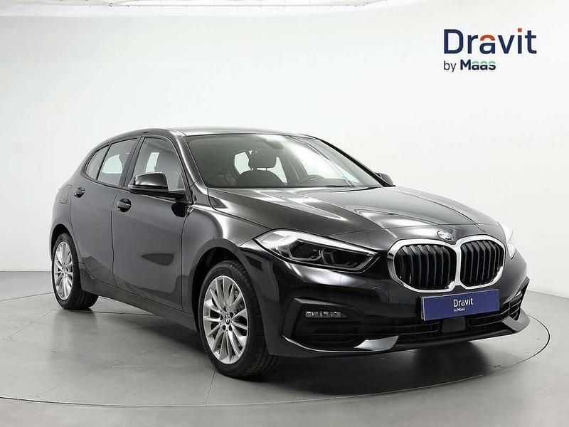 Negro Usado 2020 BMW 118 Comfort Edition Utilitario | 16.490 € (Super precio) - Imagen 1/4
