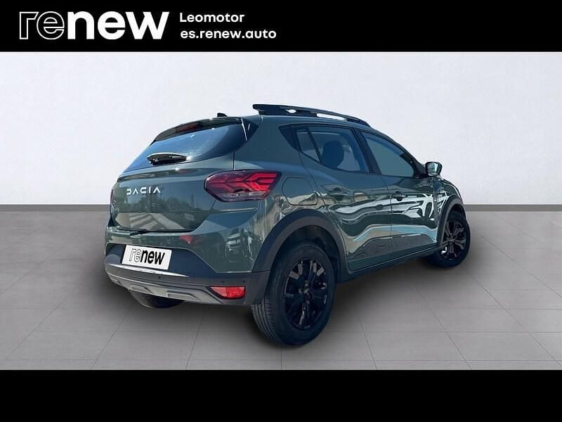 Usado Dacia Sandero Extreme 100 CV (73 kW) 2025 Verde Berlina