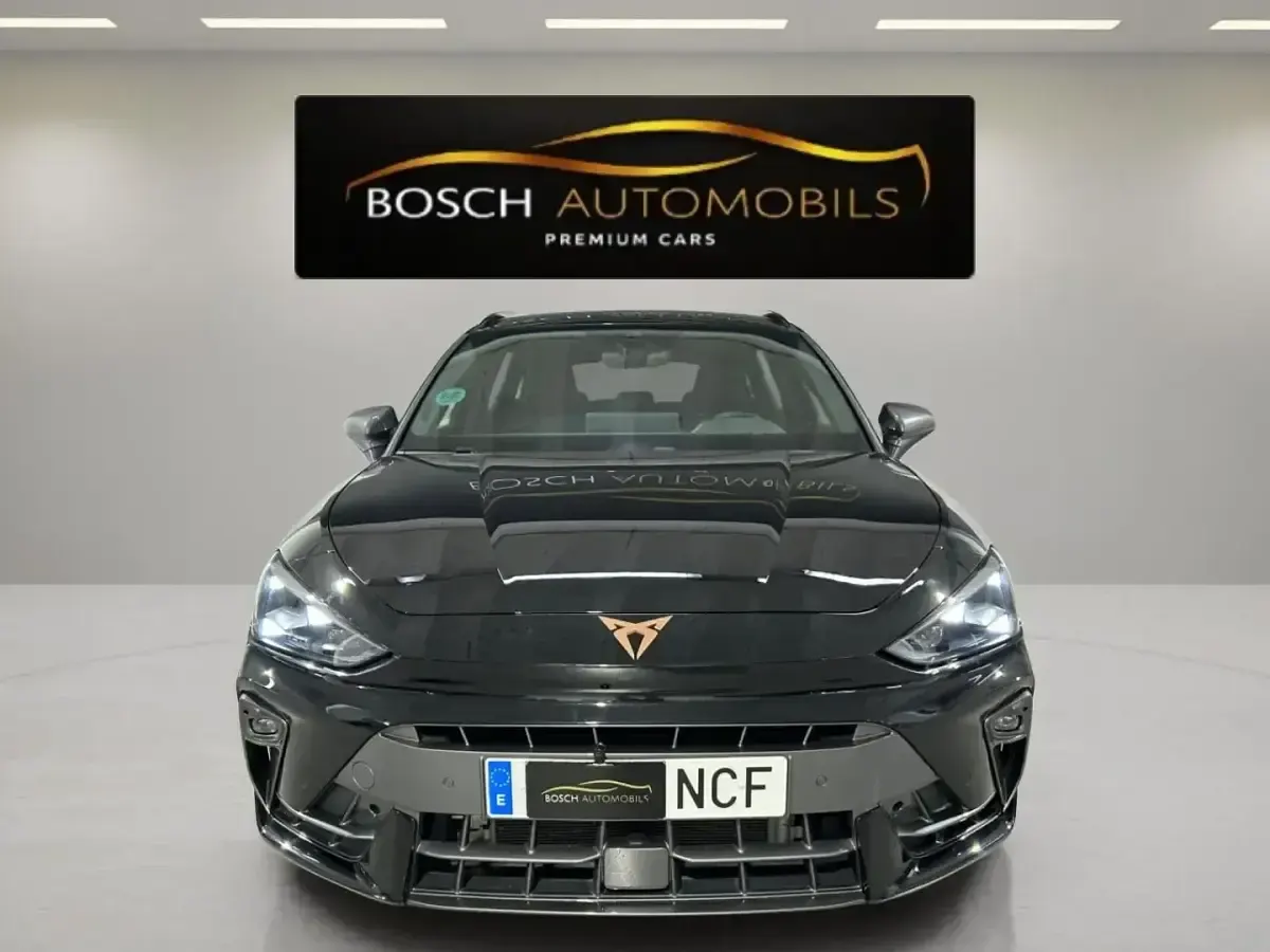 Usado Cupra Leon 150 CV (110 kW) 2025 Negro