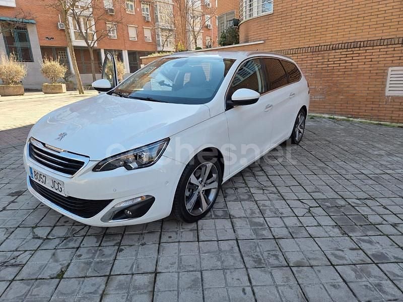 Blanco Usado 2015 Peugeot 308 SW Active Familiar | 5700 € (Buen precio) - Imagen 1/4