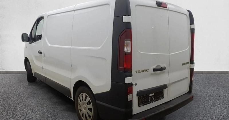Usado Renault Trafic 95 CV (69 kW) 2020