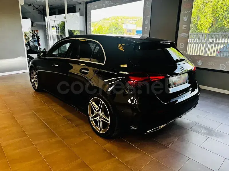 Usado Mercedes A220 190 CV (139 kW) 2023 Negro Berlina