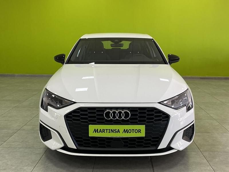 Usado Audi A3 Advanced Plus 116 CV (85 kW) 2024 Blanco Berlina