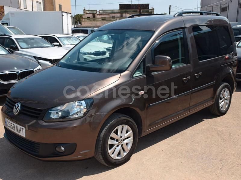 Usado VW Caddy Comfortline 102 CV (75 kW) 2011 Marrón Monovolumen
