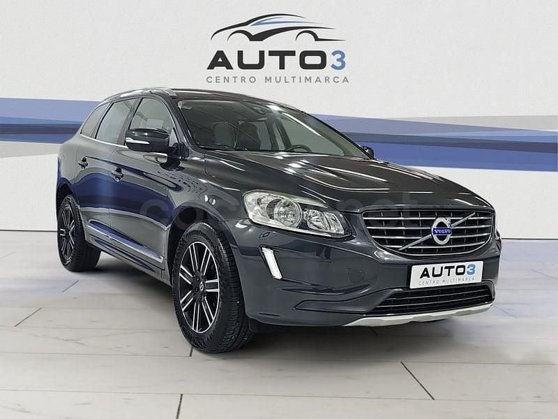Usado Volvo XC60 Summum 150 CV (110 kW) 2017 Gris / plata SUV