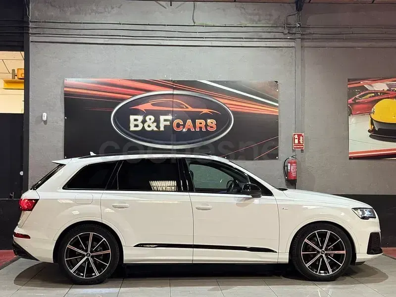 Usado Audi Q7 Ambiente 286 CV (210 kW) 2022 Blanco SUV