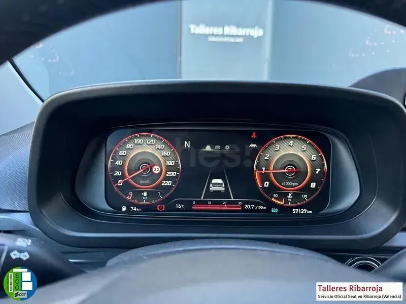 Usado Hyundai Bayon 100 CV (73 kW) 2021 Blanco SUV
