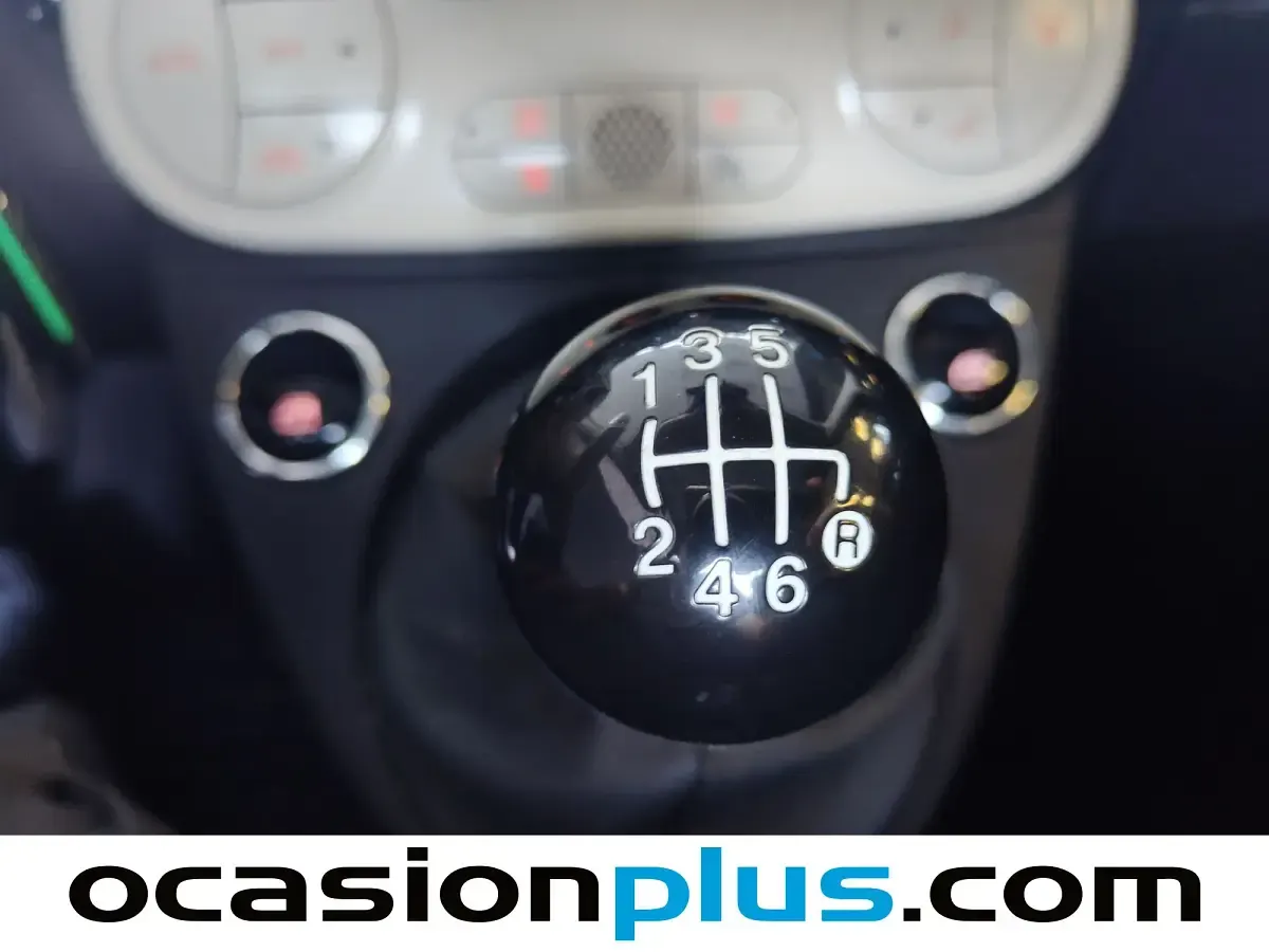 Usado Fiat 500 Dolcevita 71 CV (52 kW) 2024 Azul Utilitario