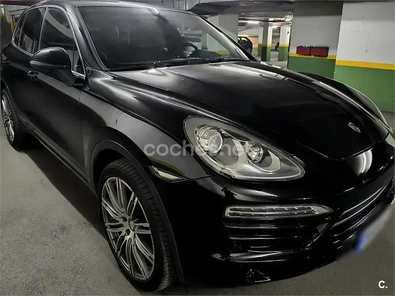 Usado Porsche Cayenne 240 CV (176 kW) 2011 Negro SUV