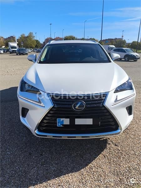 Usado Lexus NX300h Executive Line 197 CV (144 kW) 2018 Blanco SUV