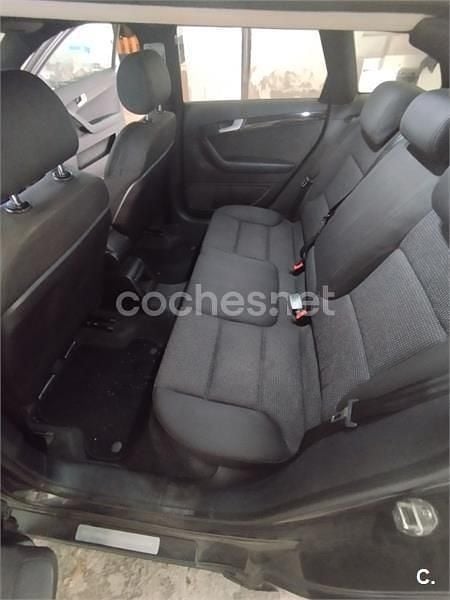 Usado Audi A3 Attraction 140 CV (102 kW) 2005 Negro Utilitario
