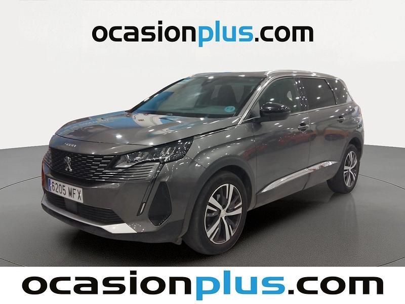 Usado Peugeot 5008 Allure 130 CV (95 kW) 2023 Gris plata SUV