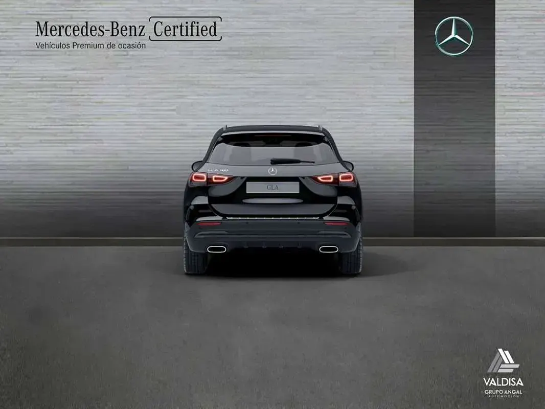 Usado Mercedes GLA180 136 CV (100 kW) 2022 SUV