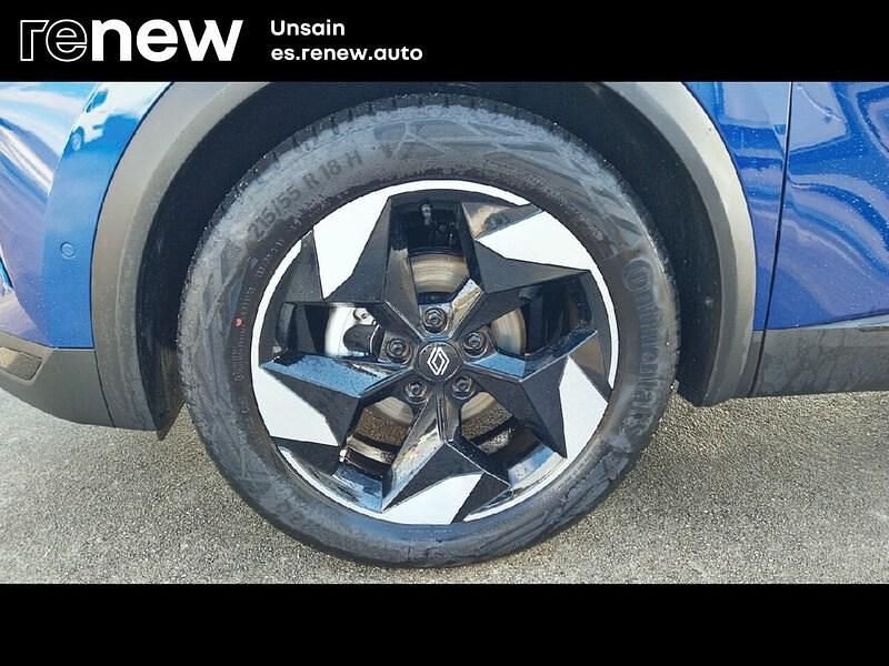 Usado Renault Captur Techno 100 CV (73 kW) 2025 Blanco SUV
