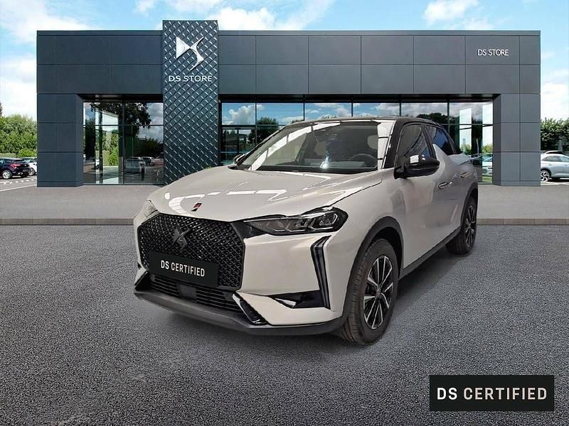 Gris Usado 2025 DS Automobiles DS3 Performance SUV | 24.300 € - Imagen 1/4