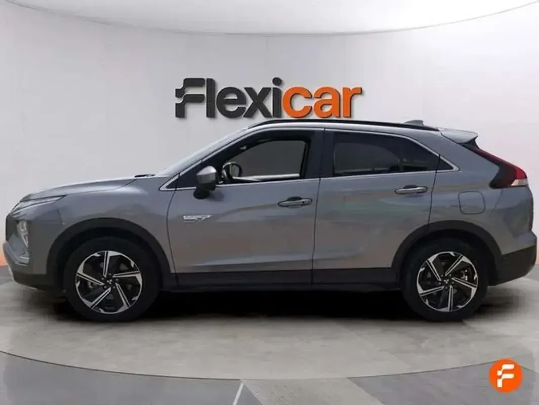 Usado Mitsubishi Eclipse Cross 188 CV (138 kW) 2023 Gris SUV