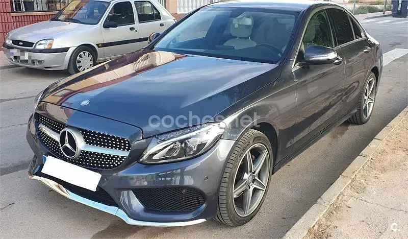 Usado Mercedes C220 170 CV (125 kW) 2014 Gris / plata Berlina