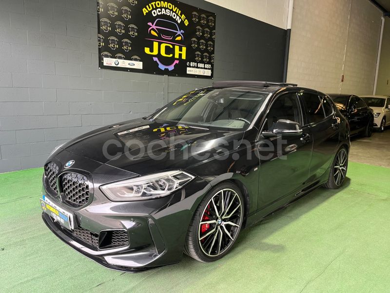 Negro Usado 2021 BMW M135 Utilitario | 34.999 € (Un poco caro) - Imagen 1/4