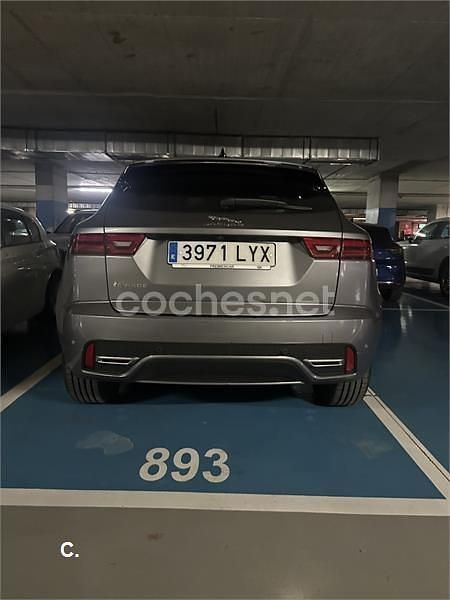 Usado Jaguar E-Pace R-Dynamic 163 CV (119 kW) 2022 Gris / plata SUV