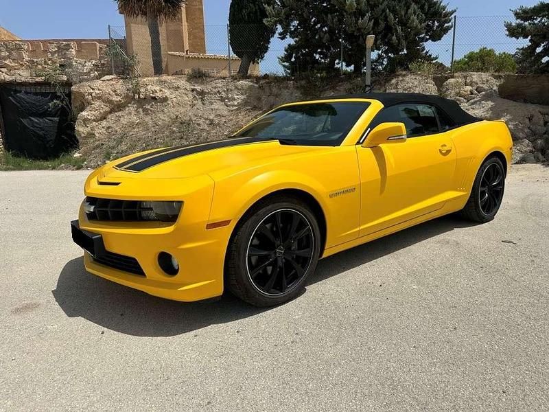 Usado Chevrolet Camaro 405 CV (297 kW) 2013 Amarillo Descapotable