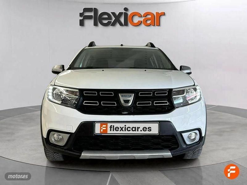 Usado Dacia Sandero Essentiel 95 CV (69 kW) 2019 Blanco Utilitario