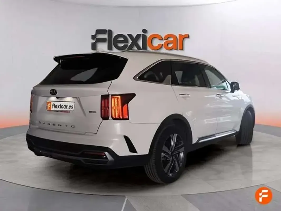 Usado Kia Sorento 232 CV (170 kW) 2021 Blanco SUV