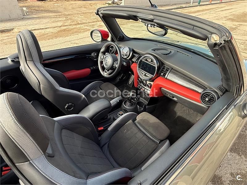 Usado Mini John Cooper Works Cabriolet 231 CV (169 kW) 2020 Beige Descapotable