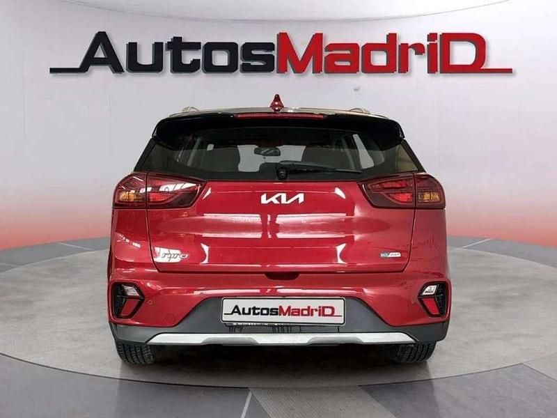 Usado Kia Niro 141 HP (103 kW) 2021 Vermelho SUV