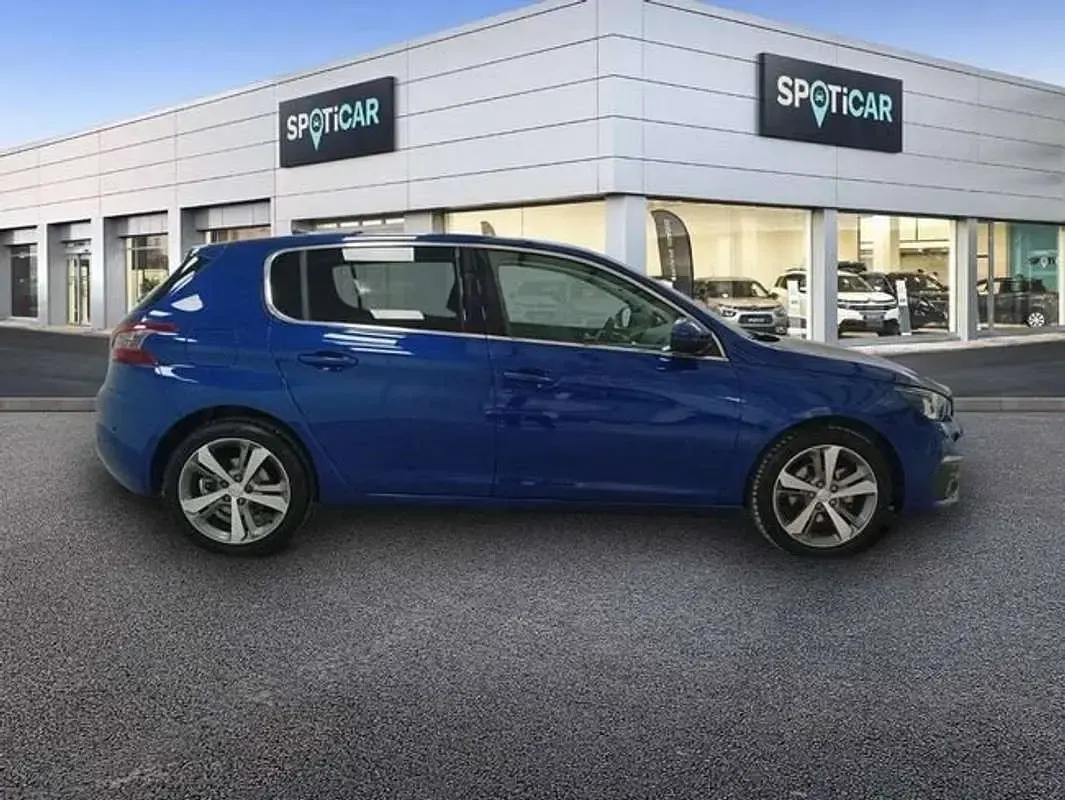 Usado Peugeot 308 Allure 131 CV (96 kW) 2018 Azul Utilitario