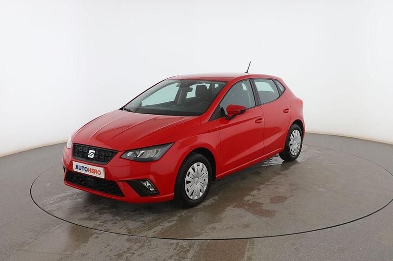 Rojo Usado 2024 Seat Ibiza Reference Berlina | 14.799 € (Precio justo) - Imagen 1/3