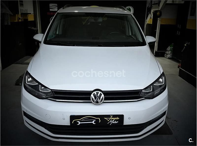 Blanco Usado 2017 VW Touran Business Monovolumen | 15.000 € (Precio justo) - Imagen 1/2