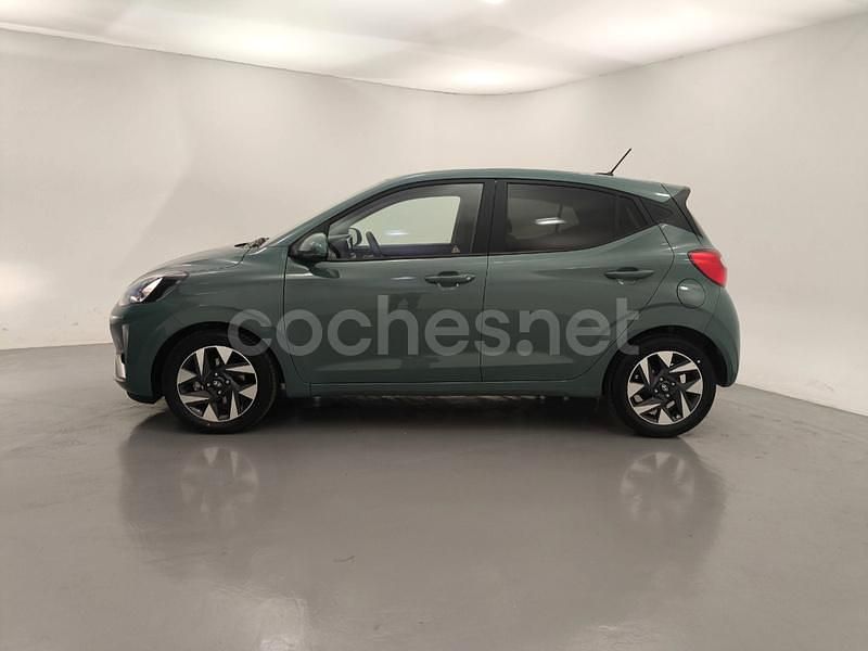 Usado Hyundai i10 67 CV (49 kW) 2025 Verde Utilitario